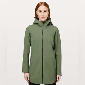 lululemon Glyde Along Softshell Waterproof Jacket in Green Twill